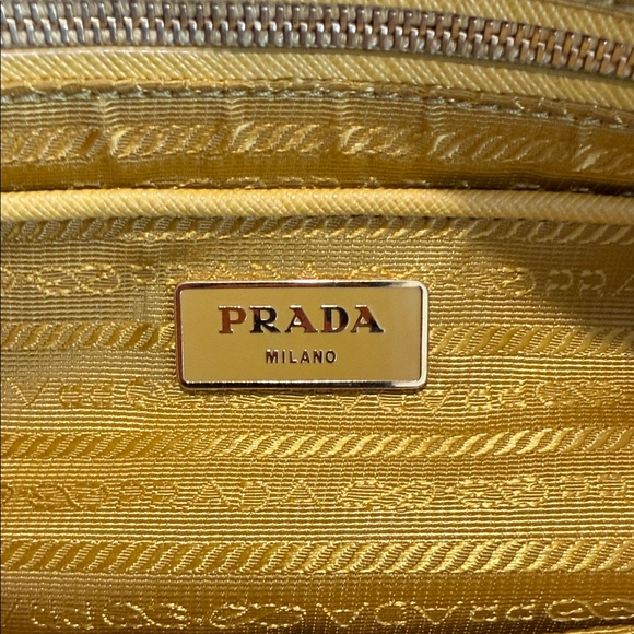 Prada Raffia Yellow and Brown crotchet Clutch - Picture 3 of 16